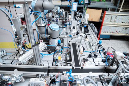 Automatización y robótica Industrial - FP Barakaldo LH-1