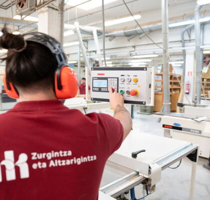 Instalacion-y-amueblamiento-FP-Barakaldo-LH-31 Instalacion-y-amueblamiento-FP-Barakaldo-LH-31