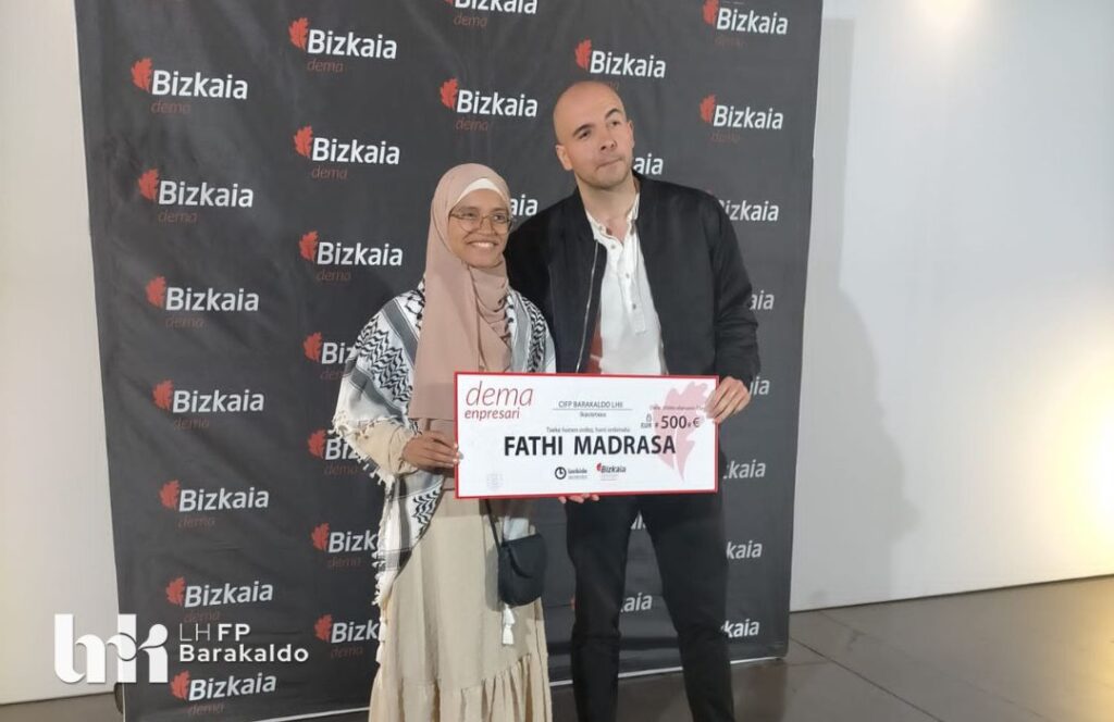 Nuestra alumna Fathi Madrasa gana el concurso DEMA Enpresari